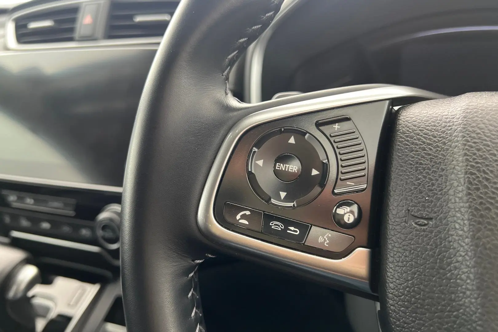 2018 Honda CR-V Gallery Image 18
