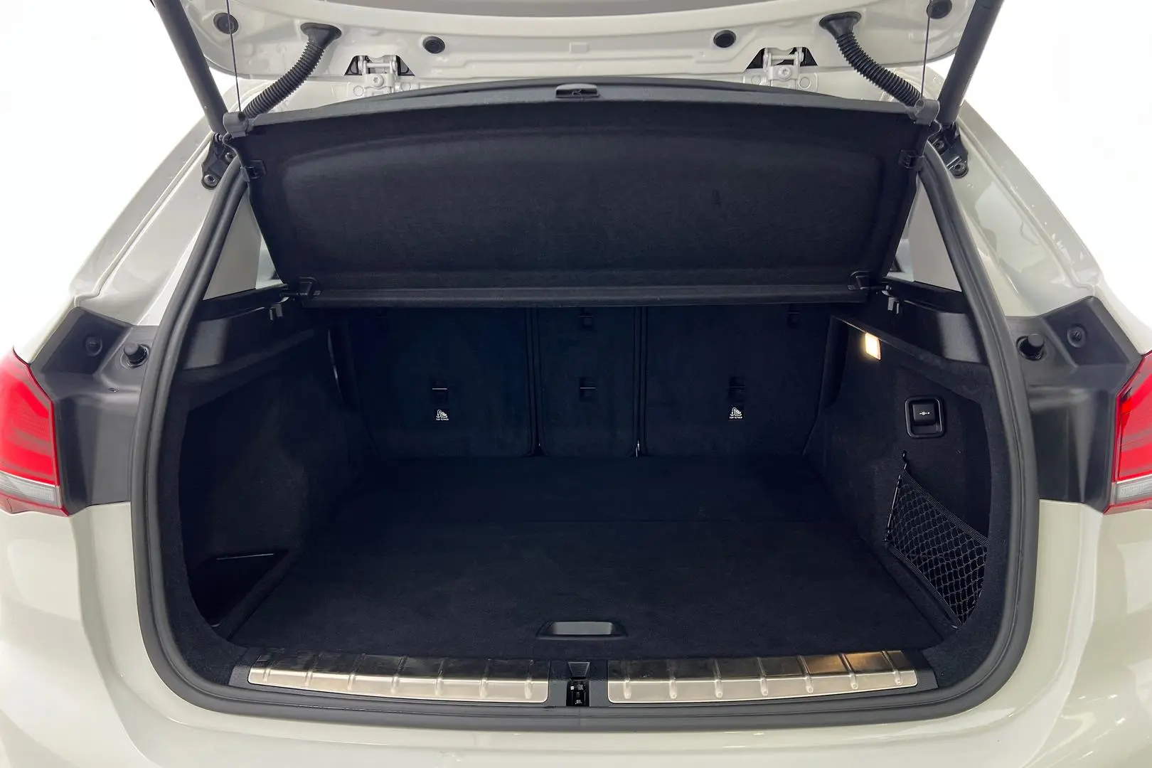 2021 BMW X1 Gallery Image 10