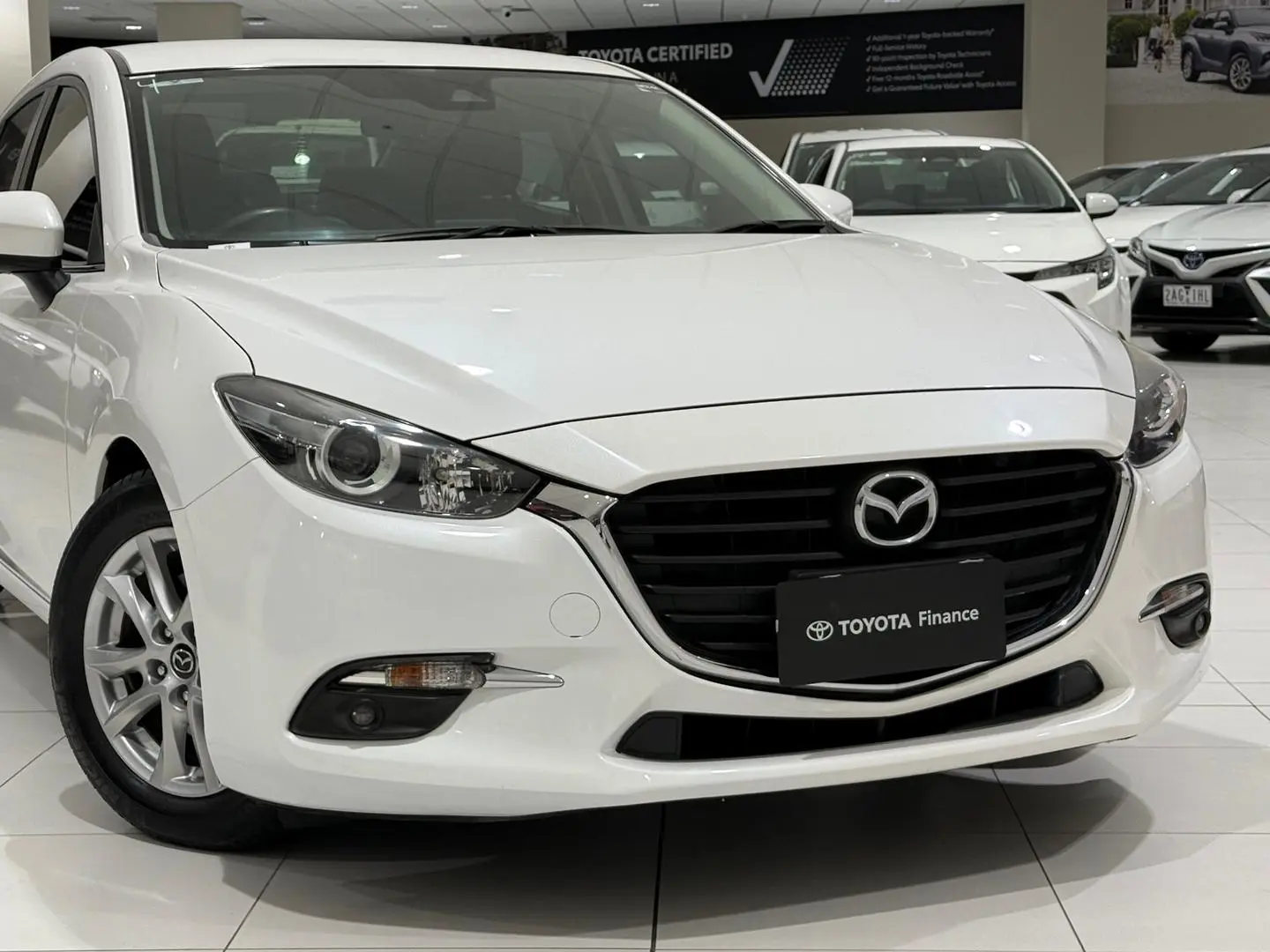 2017 Mazda 3 Gallery Image 3