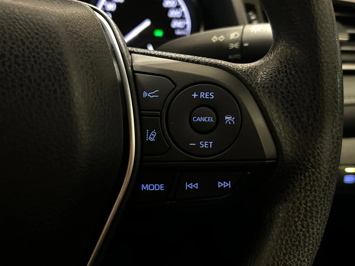 2021 Toyota Camry Gallery Image 19