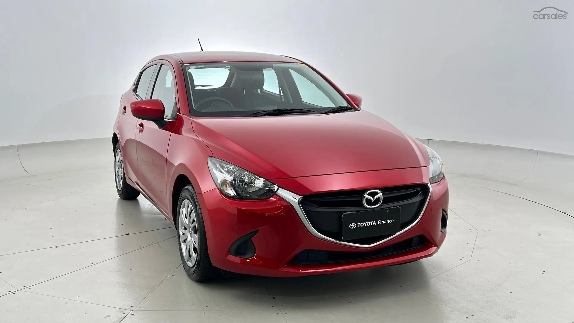 2015 Mazda 2 Image 11
