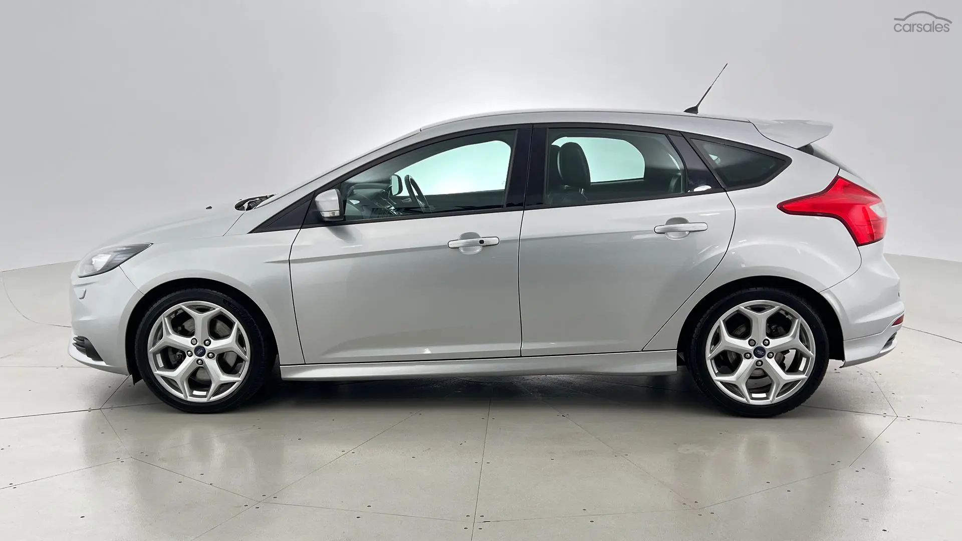 2013 Ford Focus Image 8
