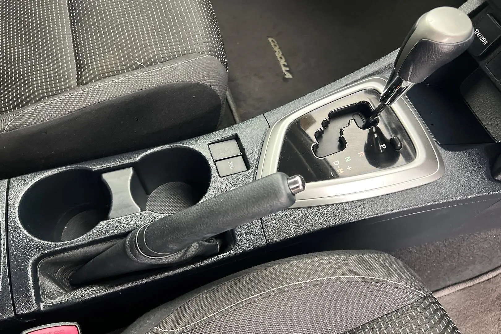 2014 Toyota Corolla Gallery Image 13