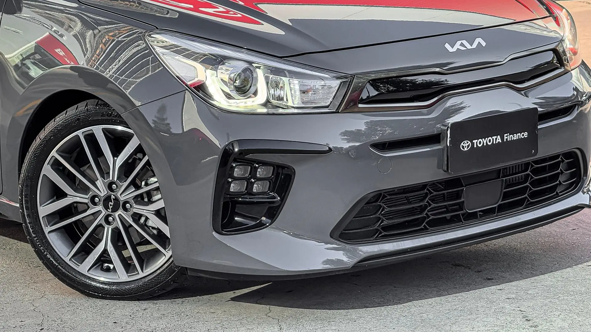 2021 Kia Rio Gallery Image 4