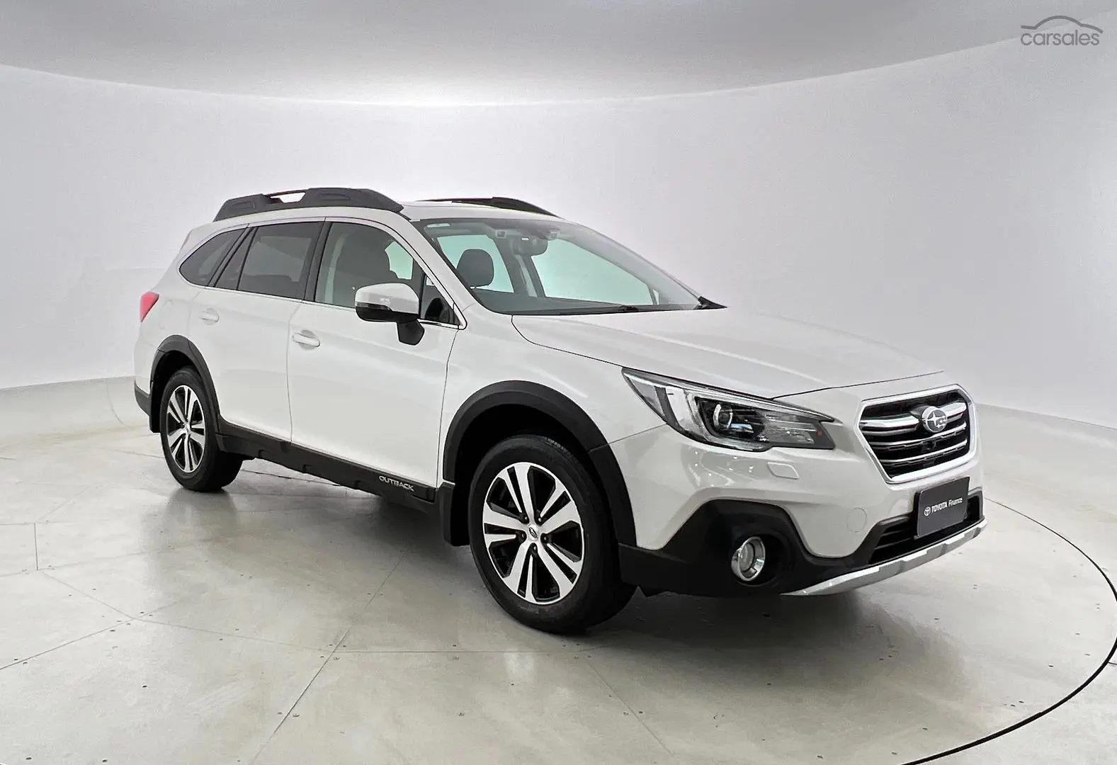 2018 Subaru Outback Image 1