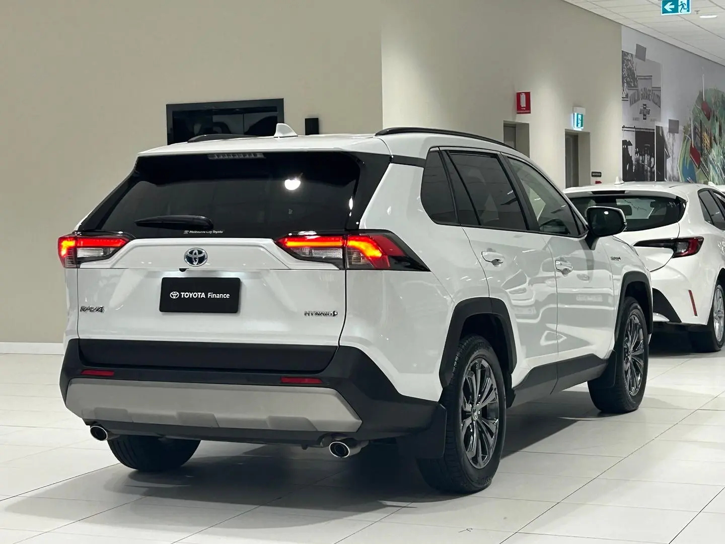 2024 Toyota RAV4 Gallery Image 10