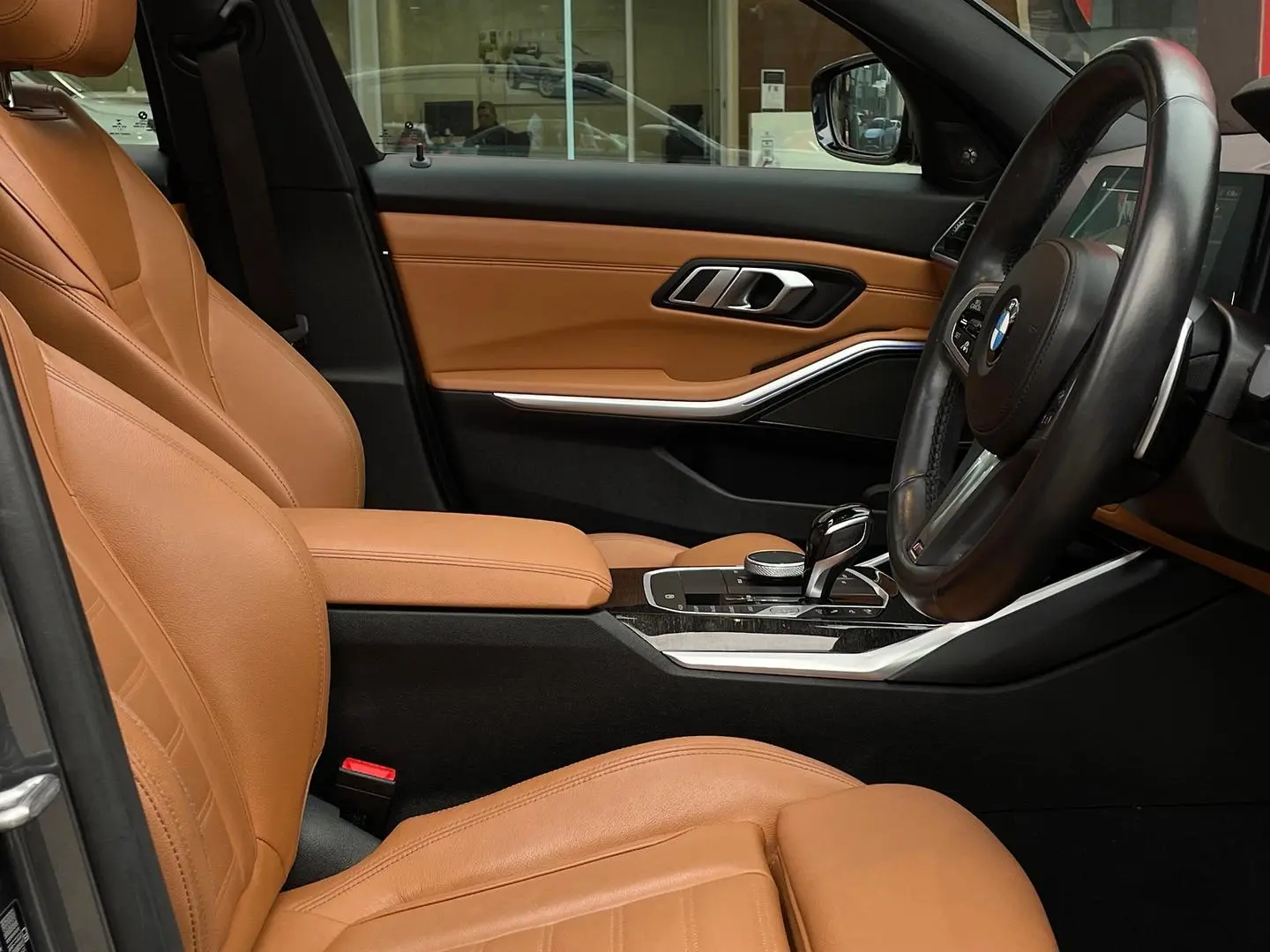 2021 BMW 3 Series Gallery Image 12