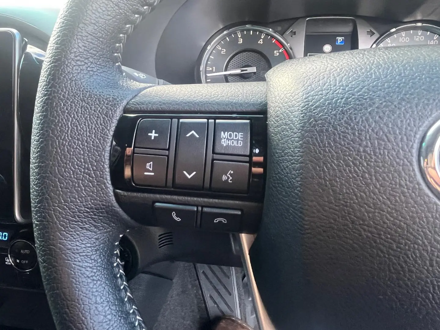 2024 Toyota Hilux Gallery Image 18