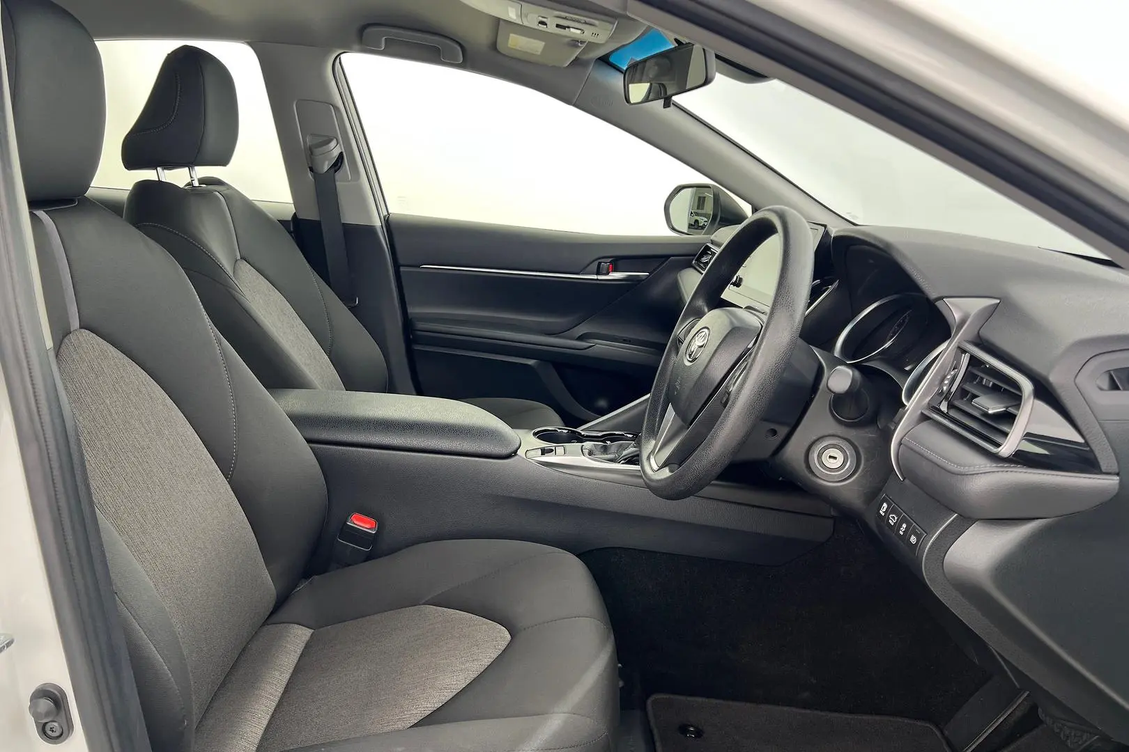 2024 Toyota Camry Gallery Image 14