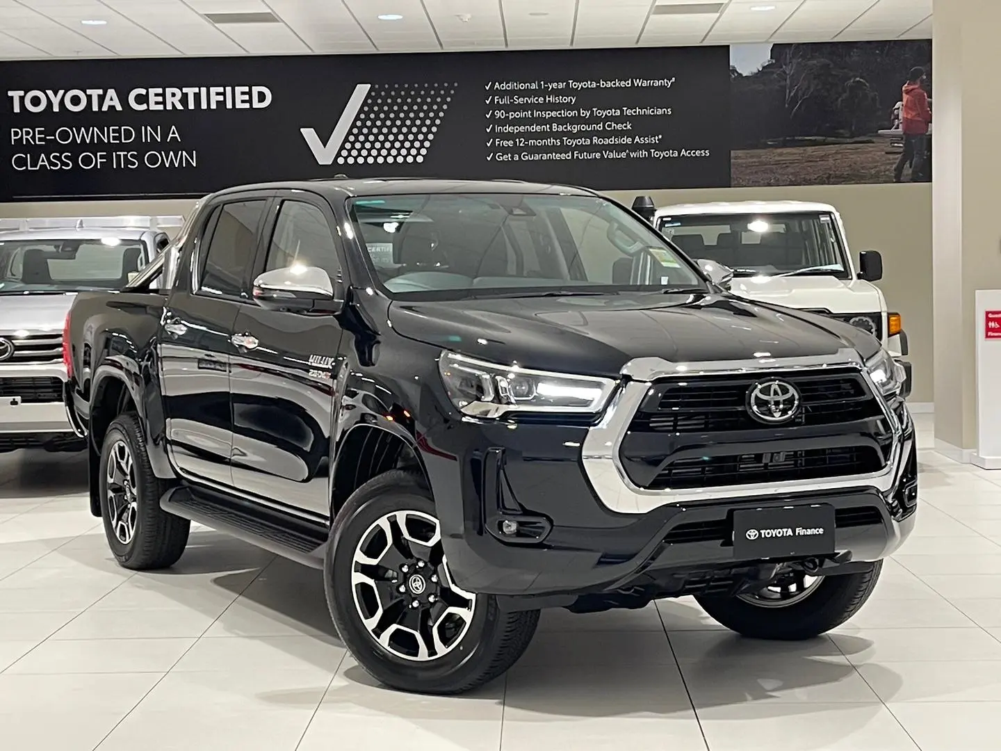 2023 Toyota Hilux Gallery Image 1