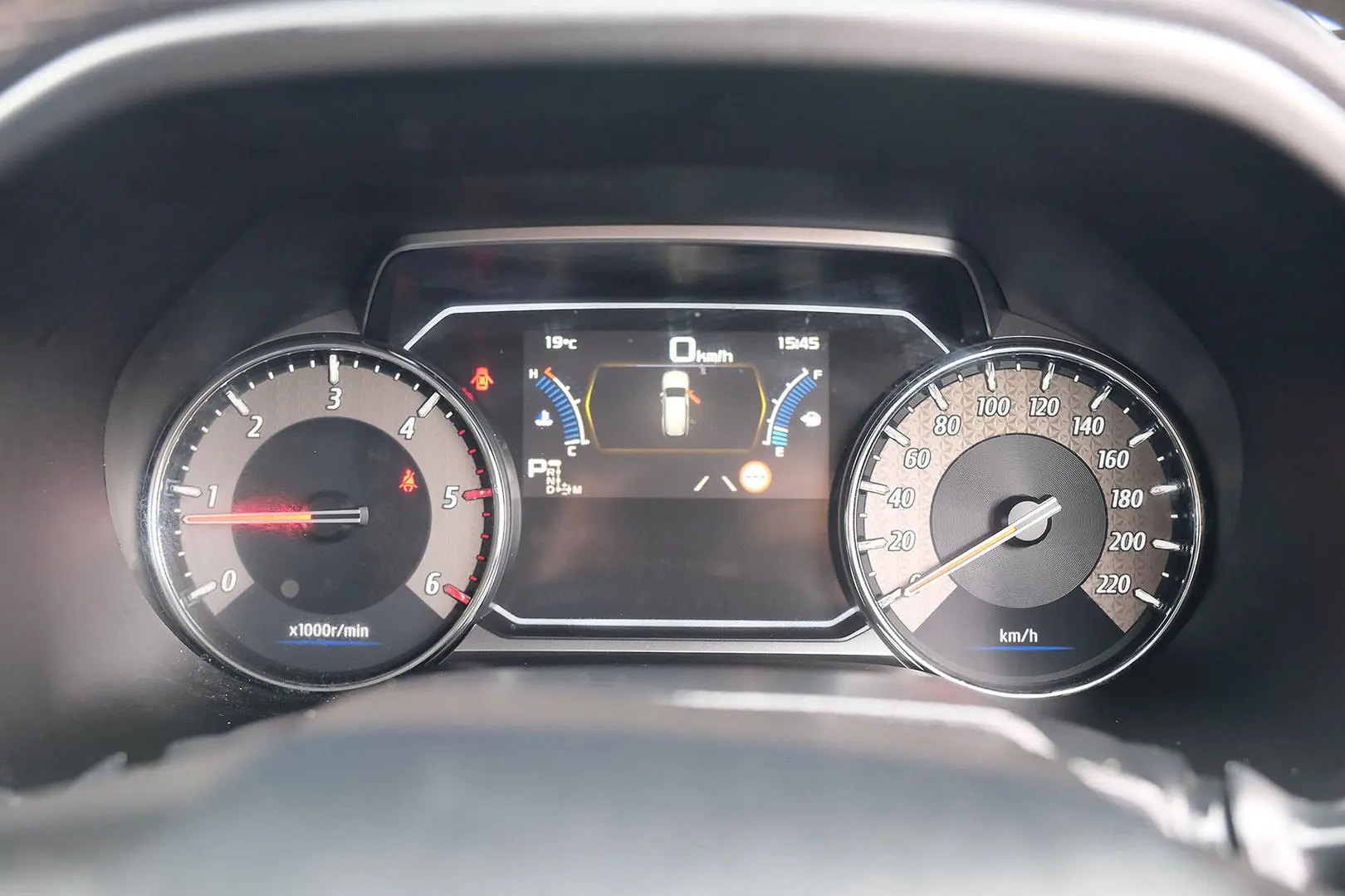 2021 Isuzu MU-X Gallery Image 16