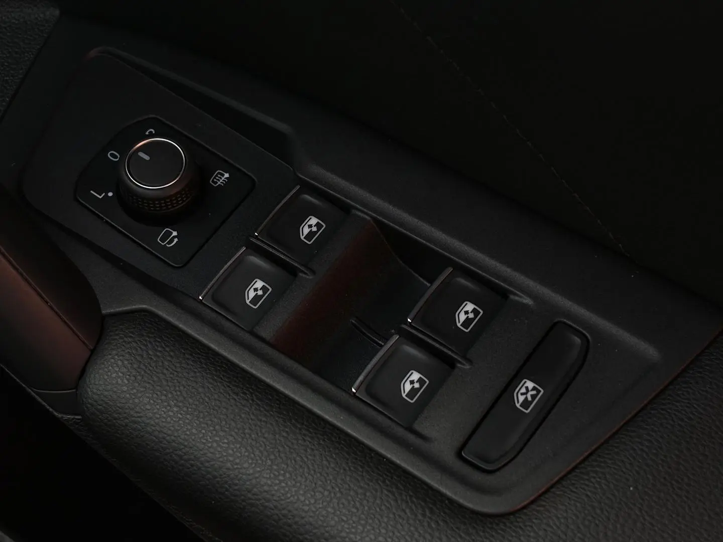2019 Volkswagen Tiguan Gallery Image 26