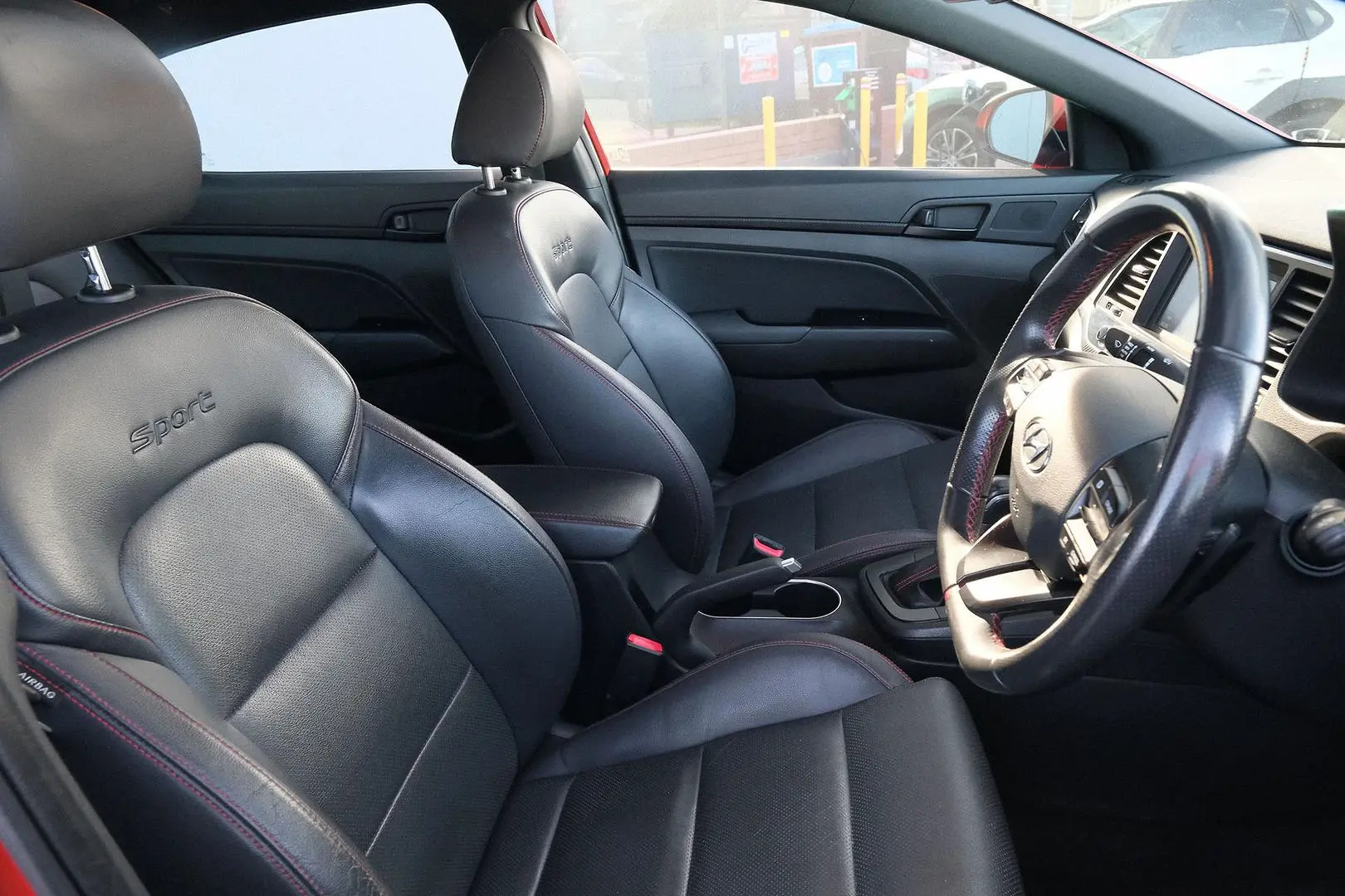 2017 Hyundai Elantra Gallery Image 14