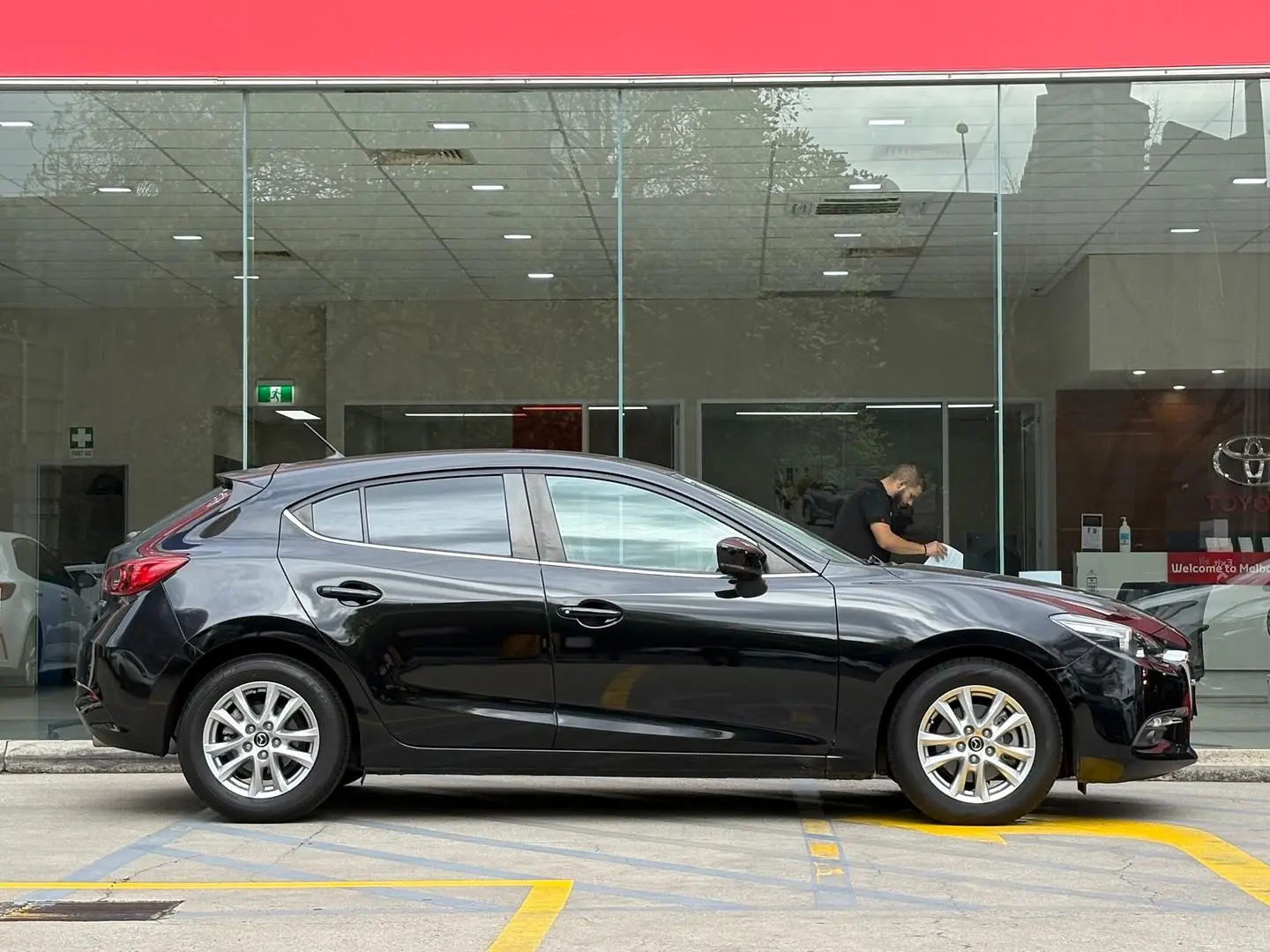 2017 Mazda 3 Gallery Image 2