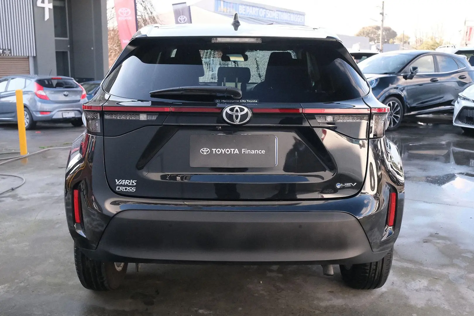 2024 Toyota Yaris Cross Gallery Image 4