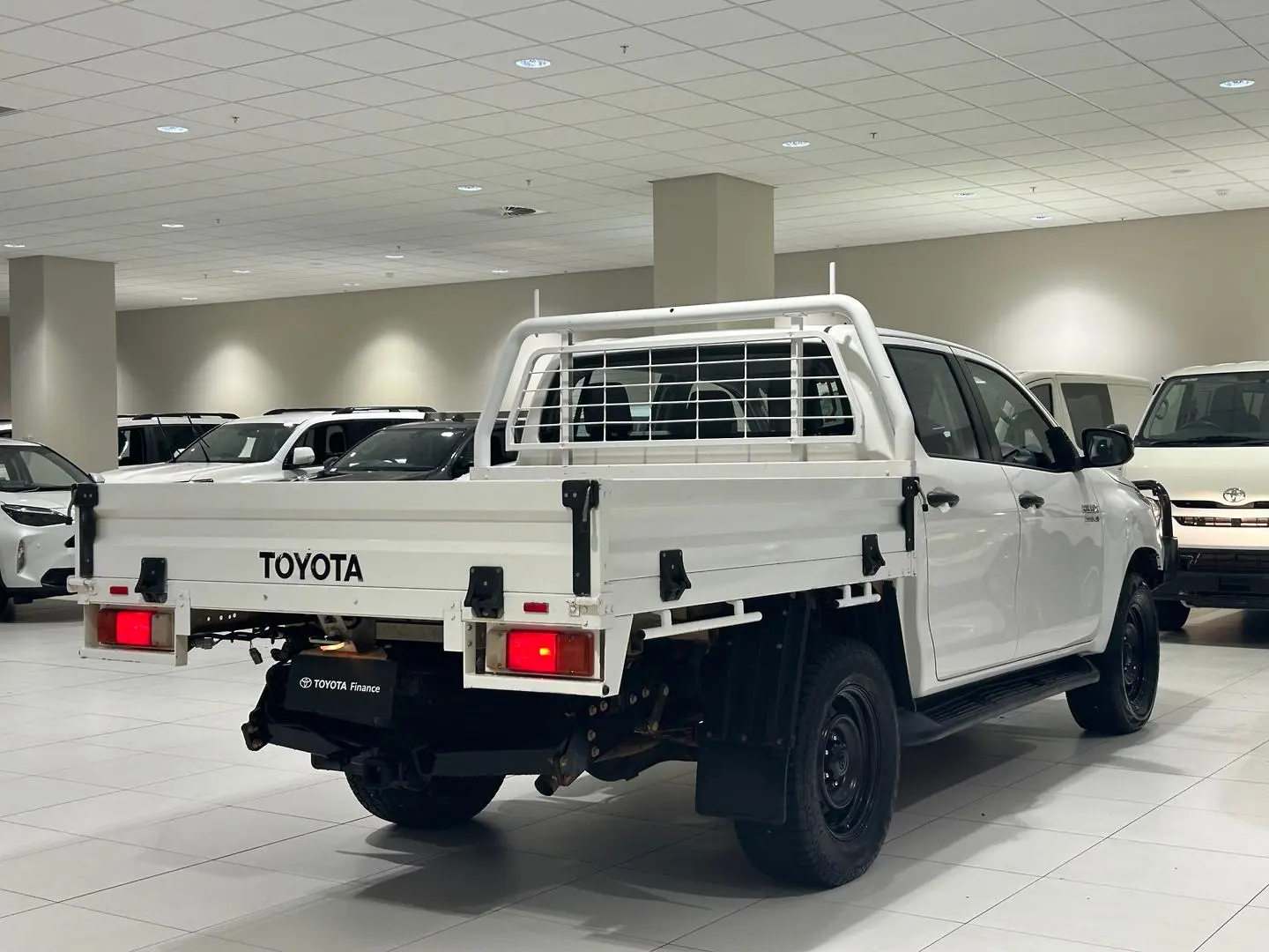 2020 Toyota Hilux Gallery Image 10