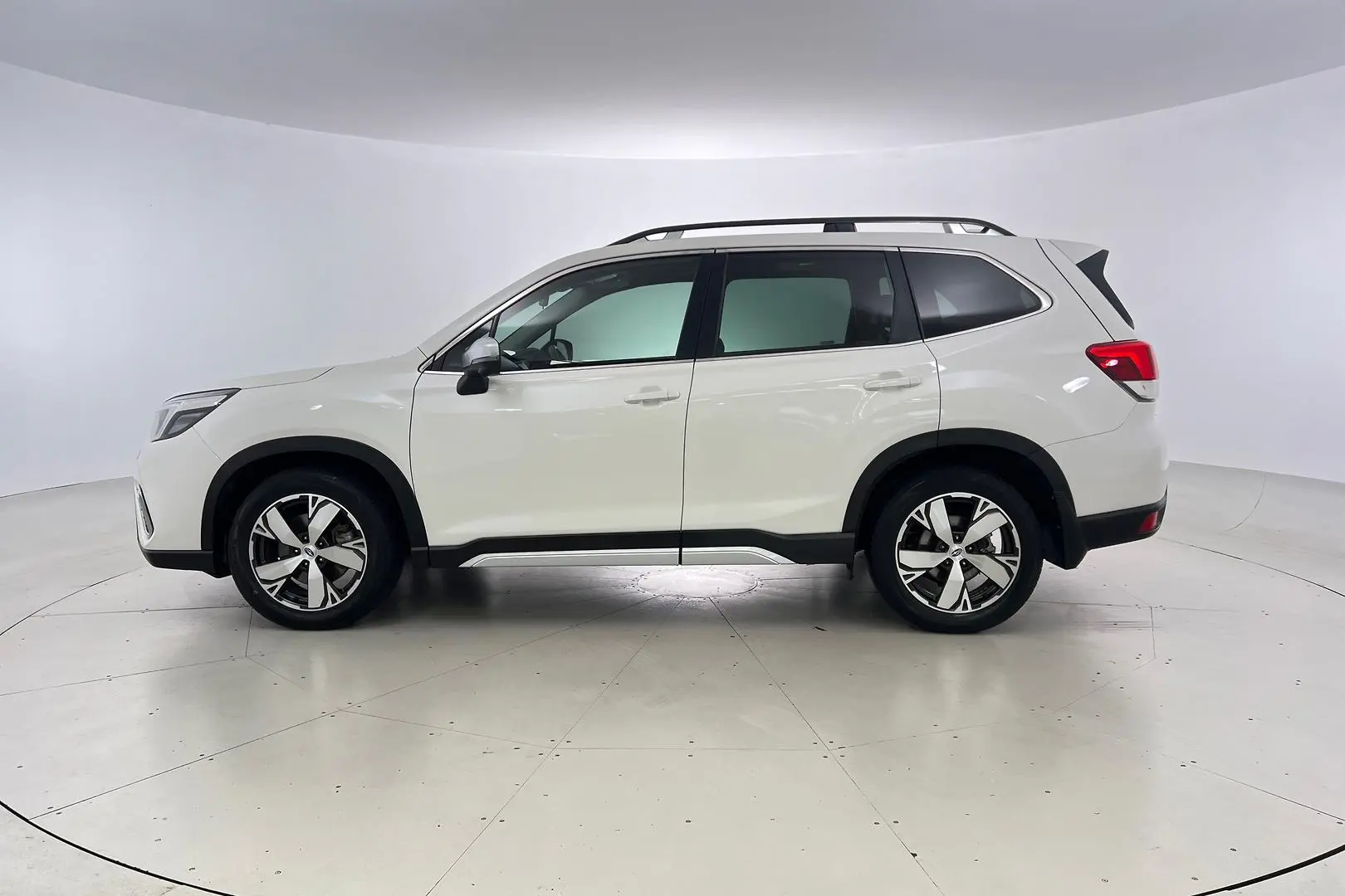 2020 Subaru Forester Gallery Image 8