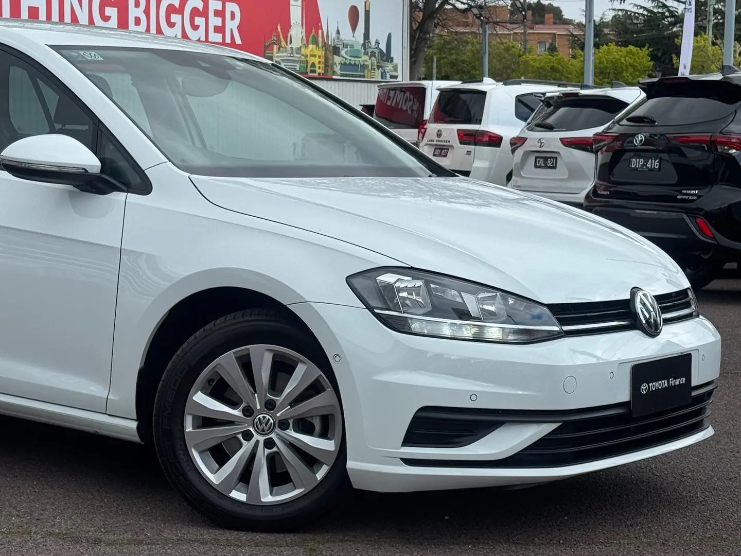 2018 Volkswagen Golf Gallery Image 2