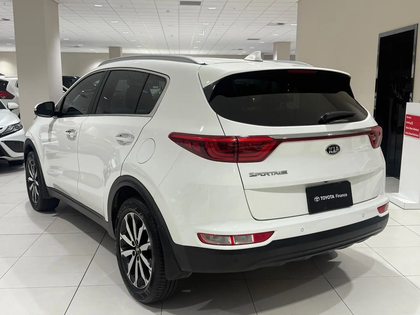 2017 Kia Sportage Gallery Image 8