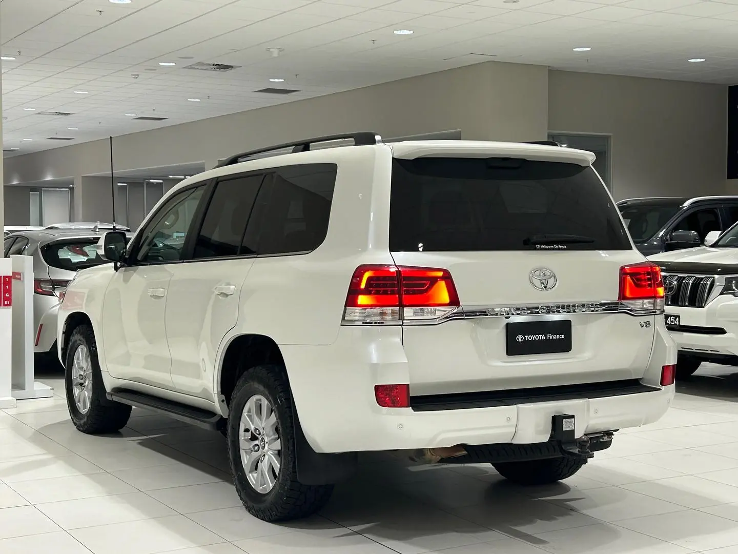 2021 Toyota Landcruiser Gallery Image 8