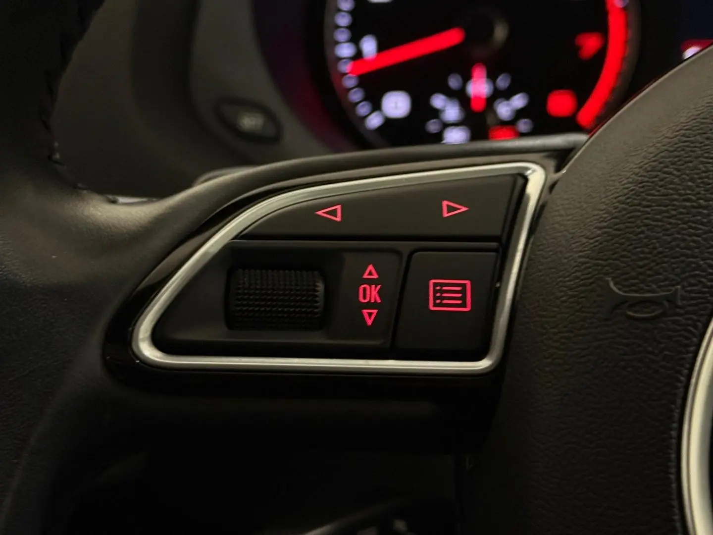 2018 Audi Q3 Gallery Image 25