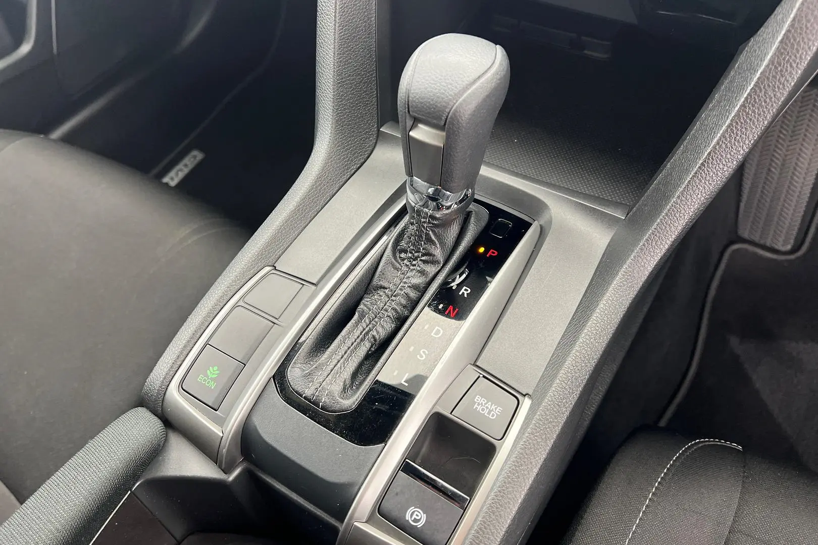 2019 Honda Civic Gallery Image 21