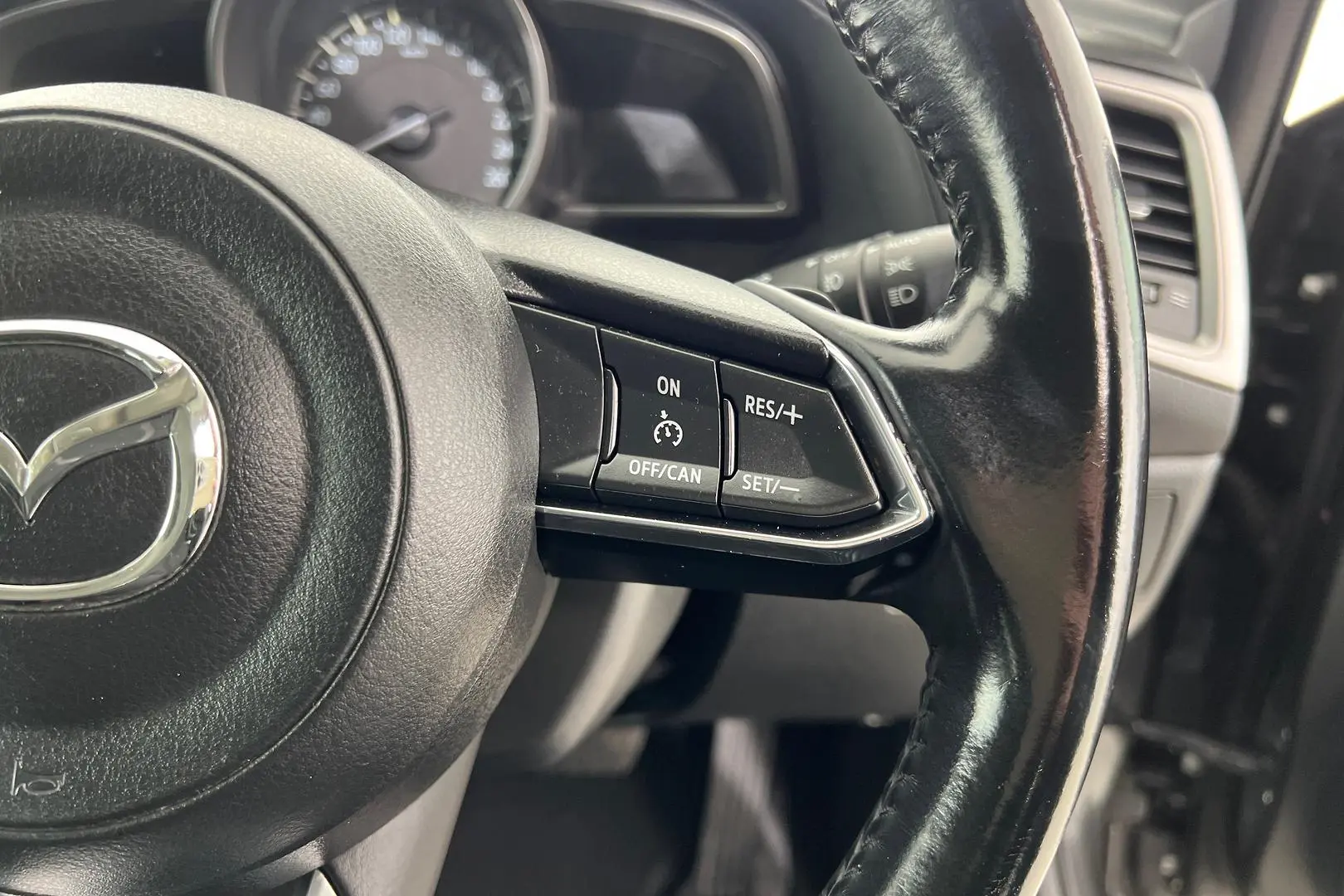 2017 Mazda 3 Gallery Image 19