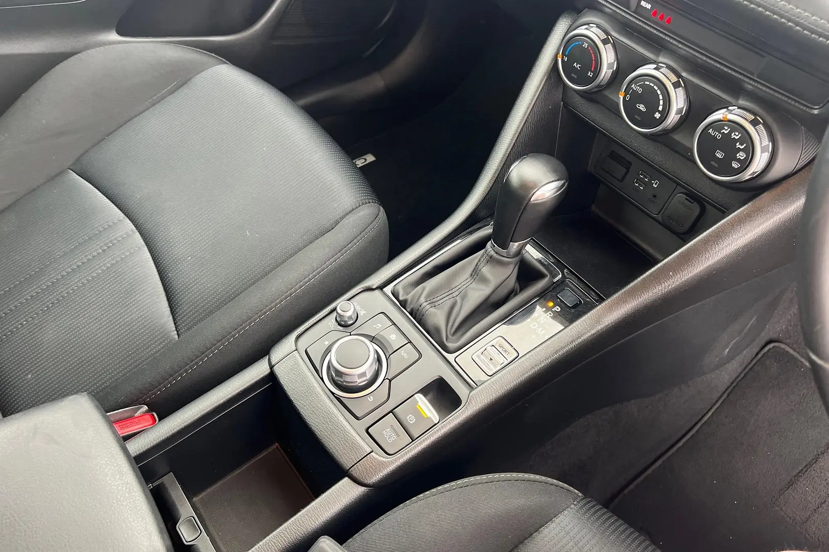 2022 Mazda CX-3 Gallery Image 18