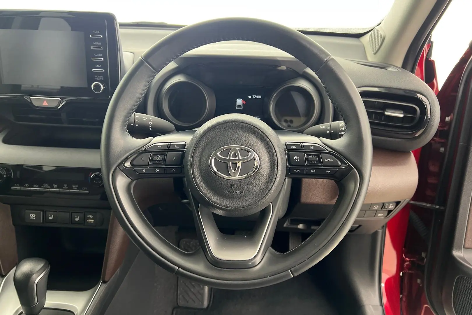 2022 Toyota Yaris Cross Gallery Image 15