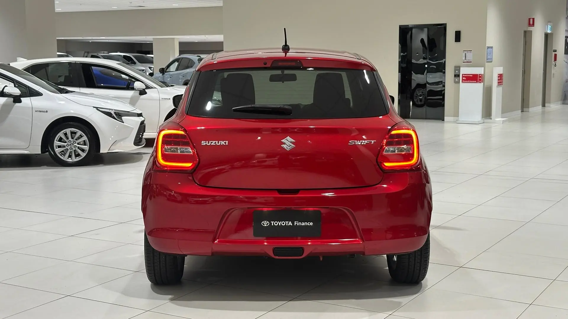 2022 Suzuki Swift Gallery Image 10