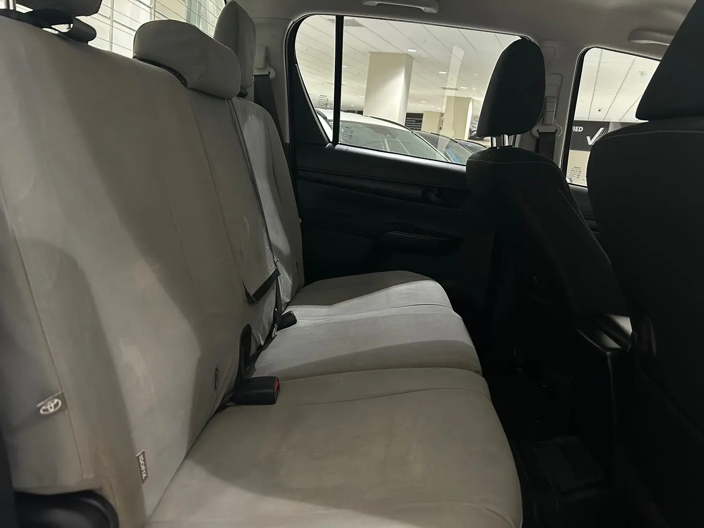 2021 Toyota Hilux Gallery Image 13