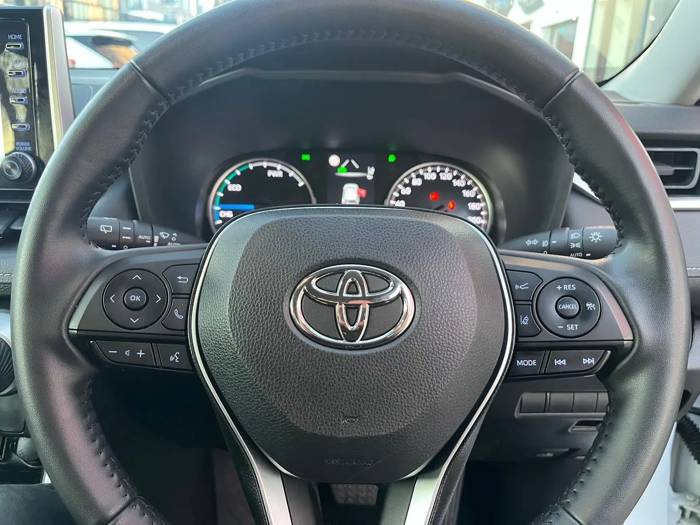 2023 Toyota RAV4 Gallery Image 16