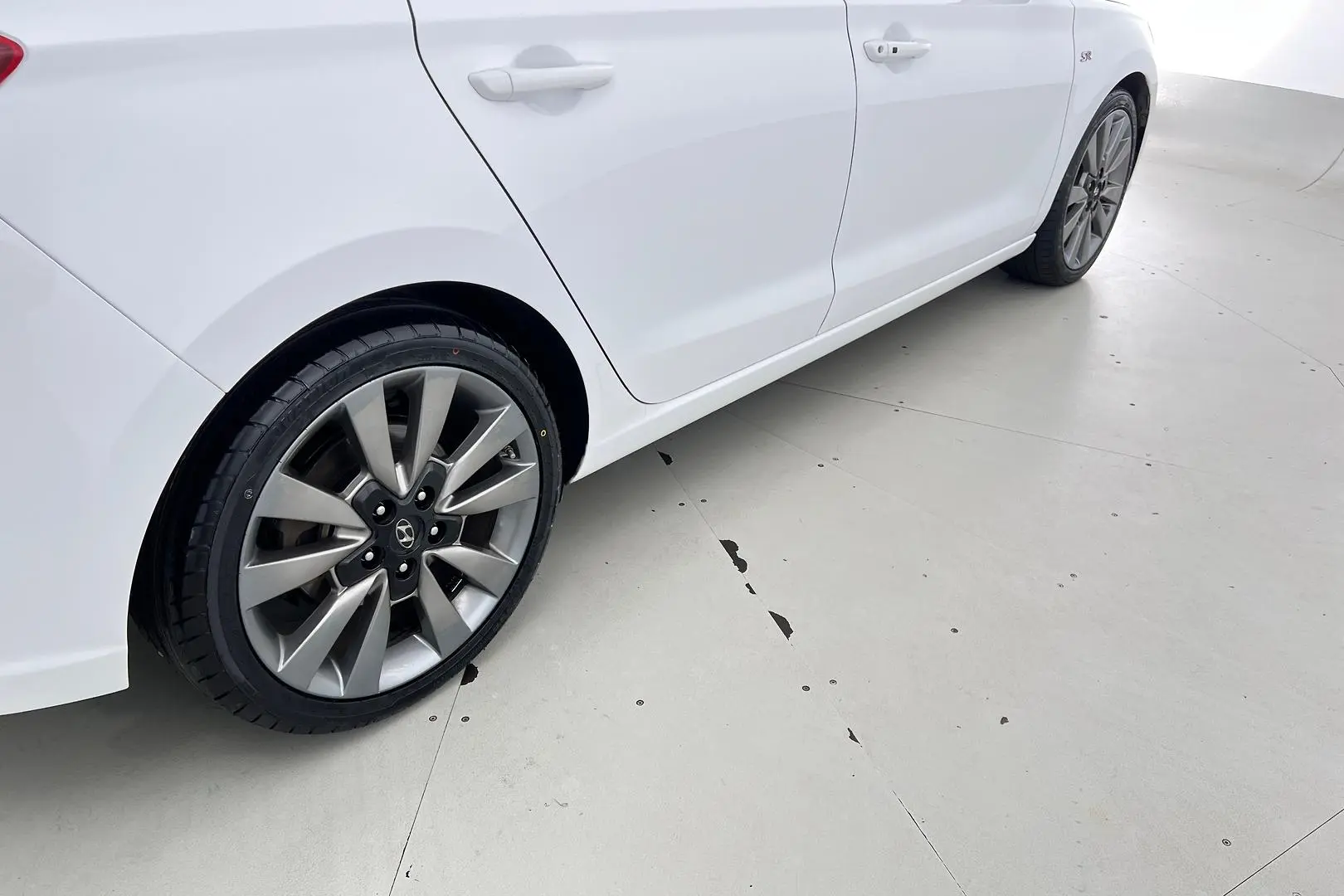 2018 Hyundai i30 Gallery Image 5