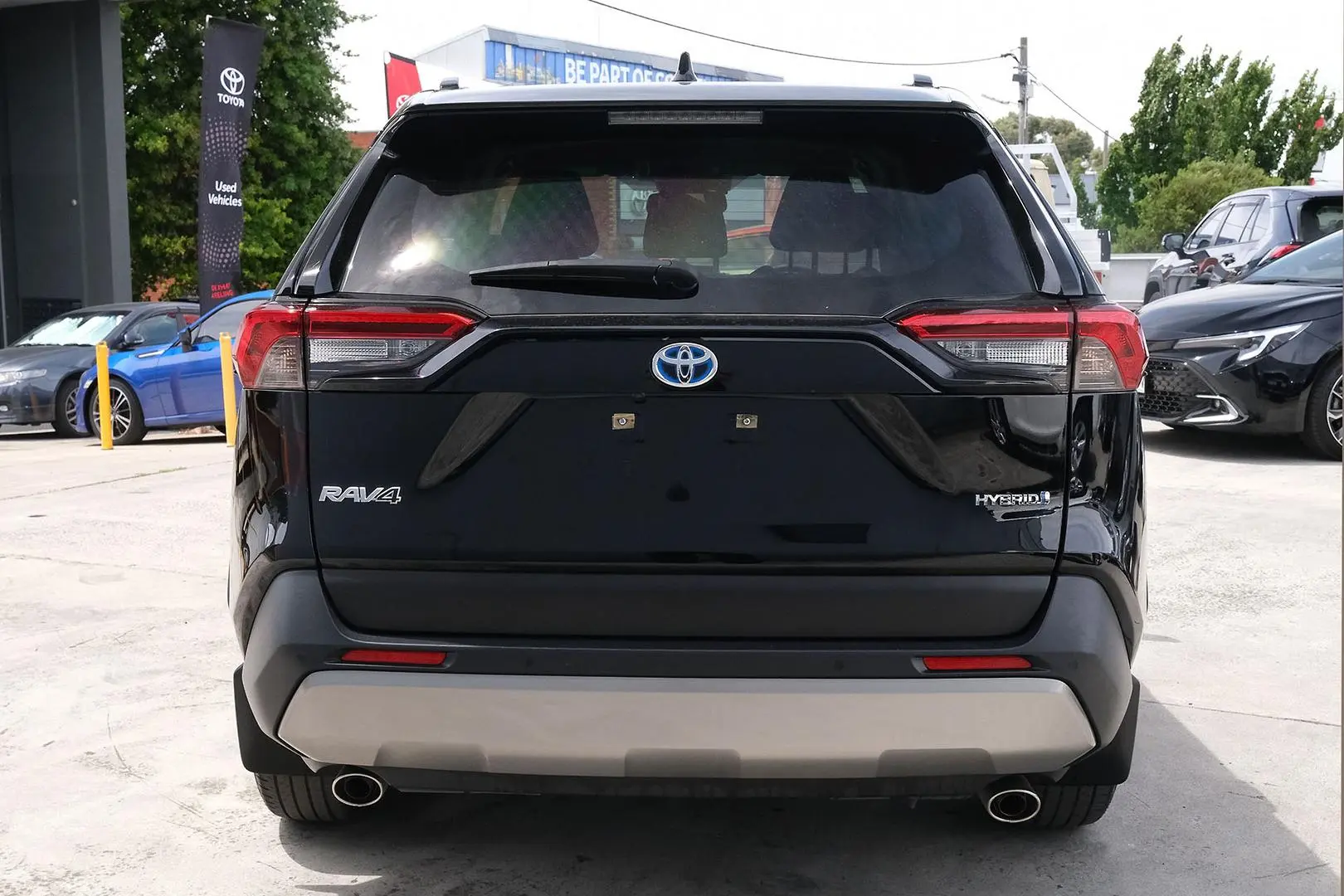 2023 Toyota Rav4 Gallery Image 4