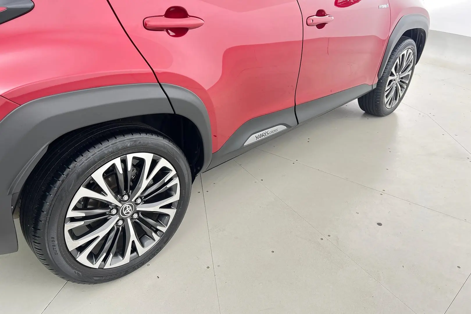 2022 Toyota Yaris Cross Gallery Image 5