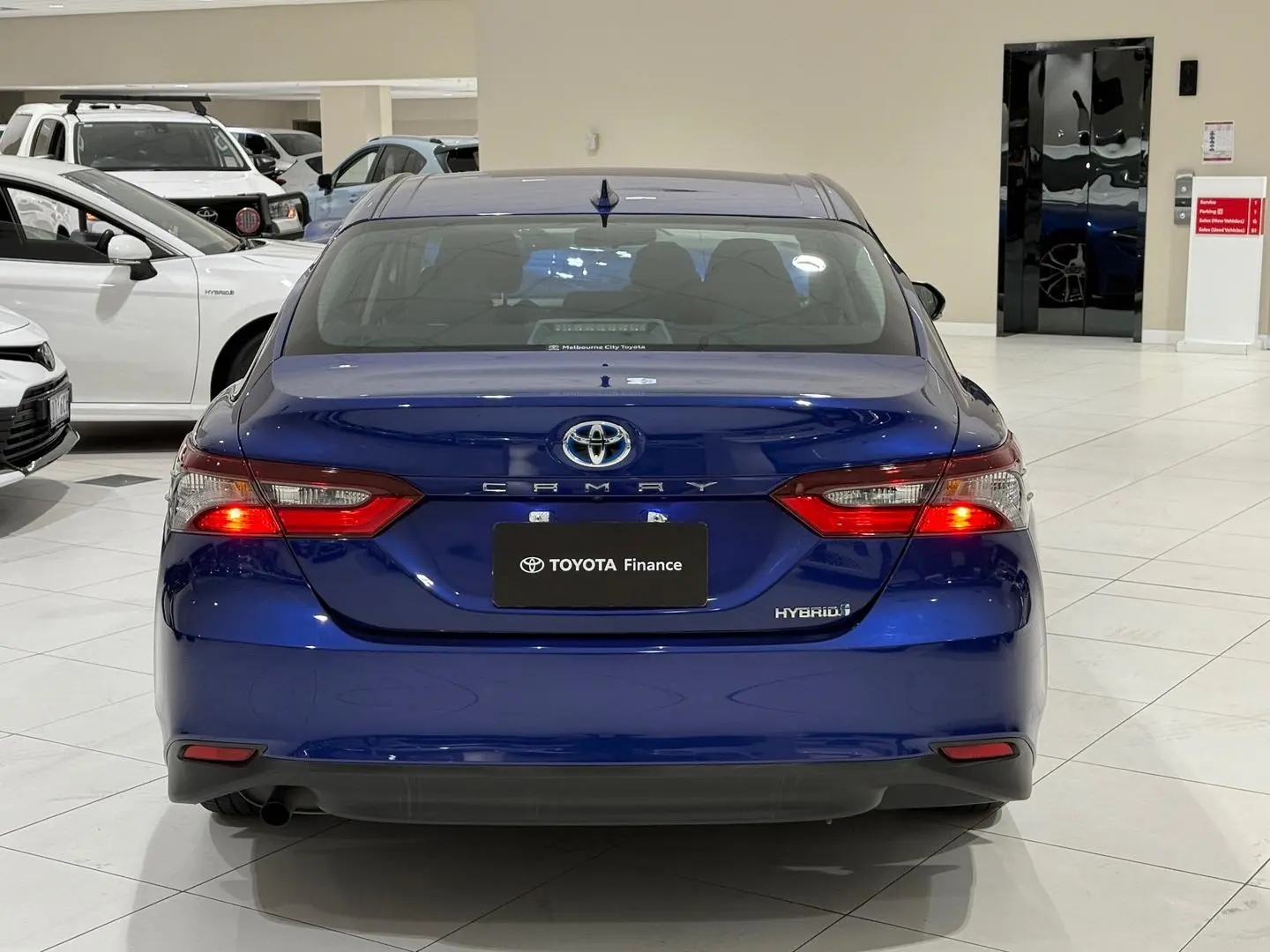 2021 Toyota Camry Gallery Image 9