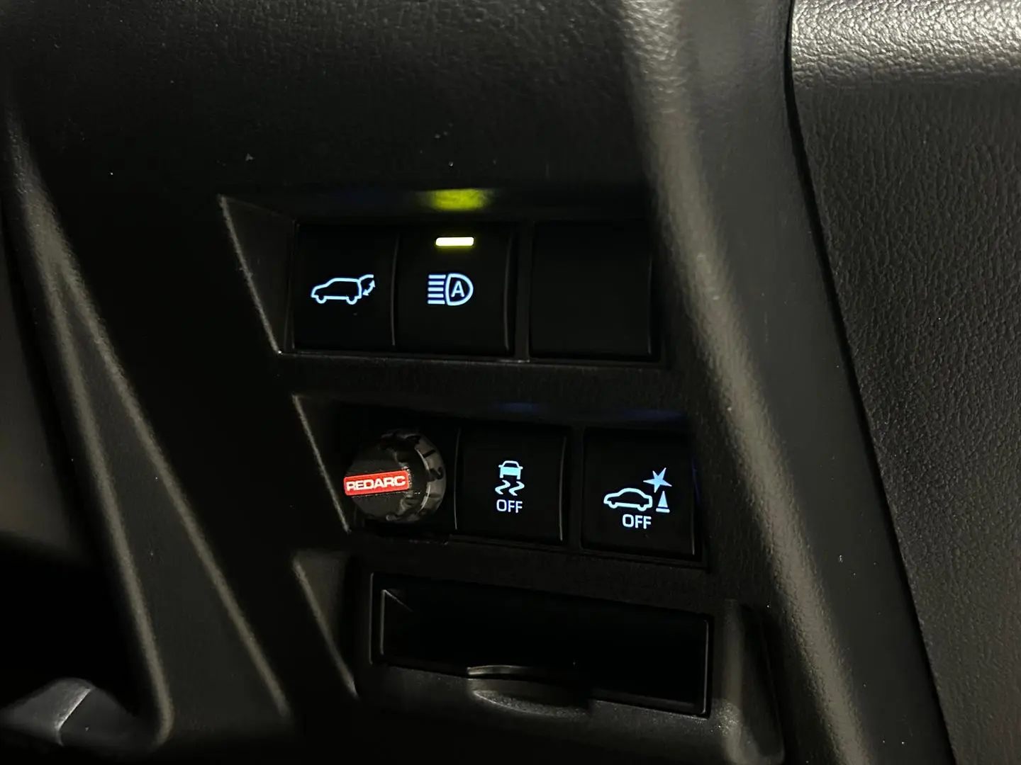 2021 Toyota Landcruiser Gallery Image 31