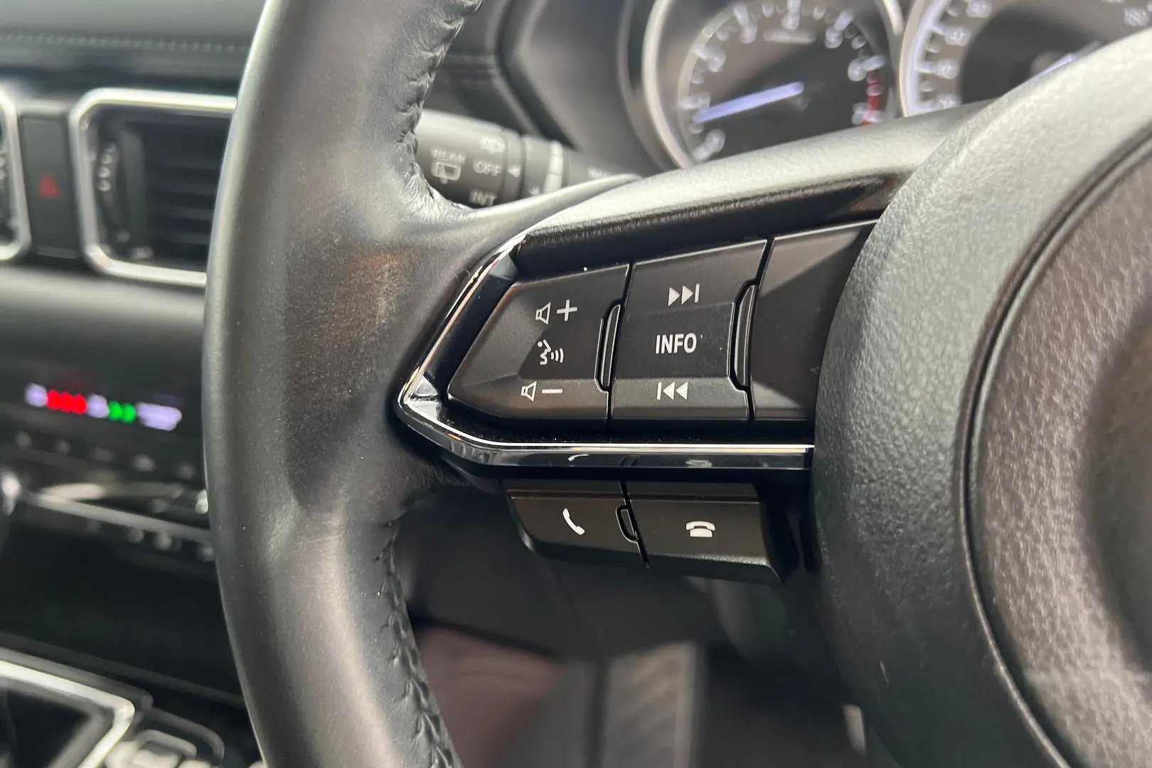 2020 Mazda CX-8 Gallery Image 16