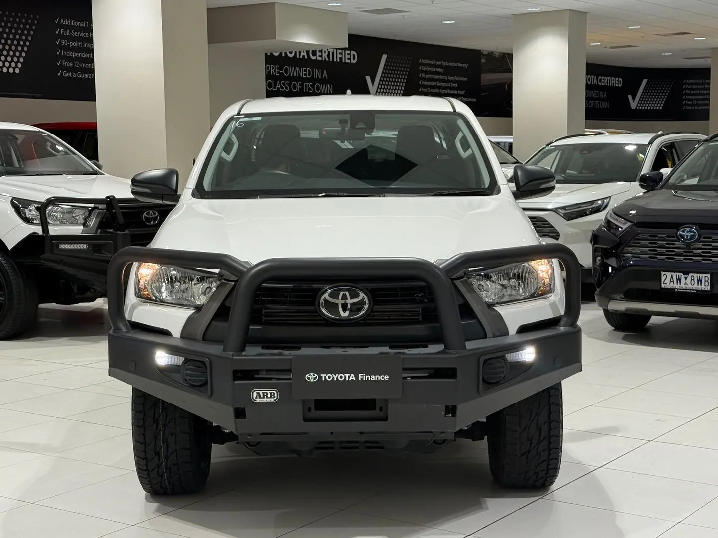 2022 Toyota Hilux Gallery Image 4