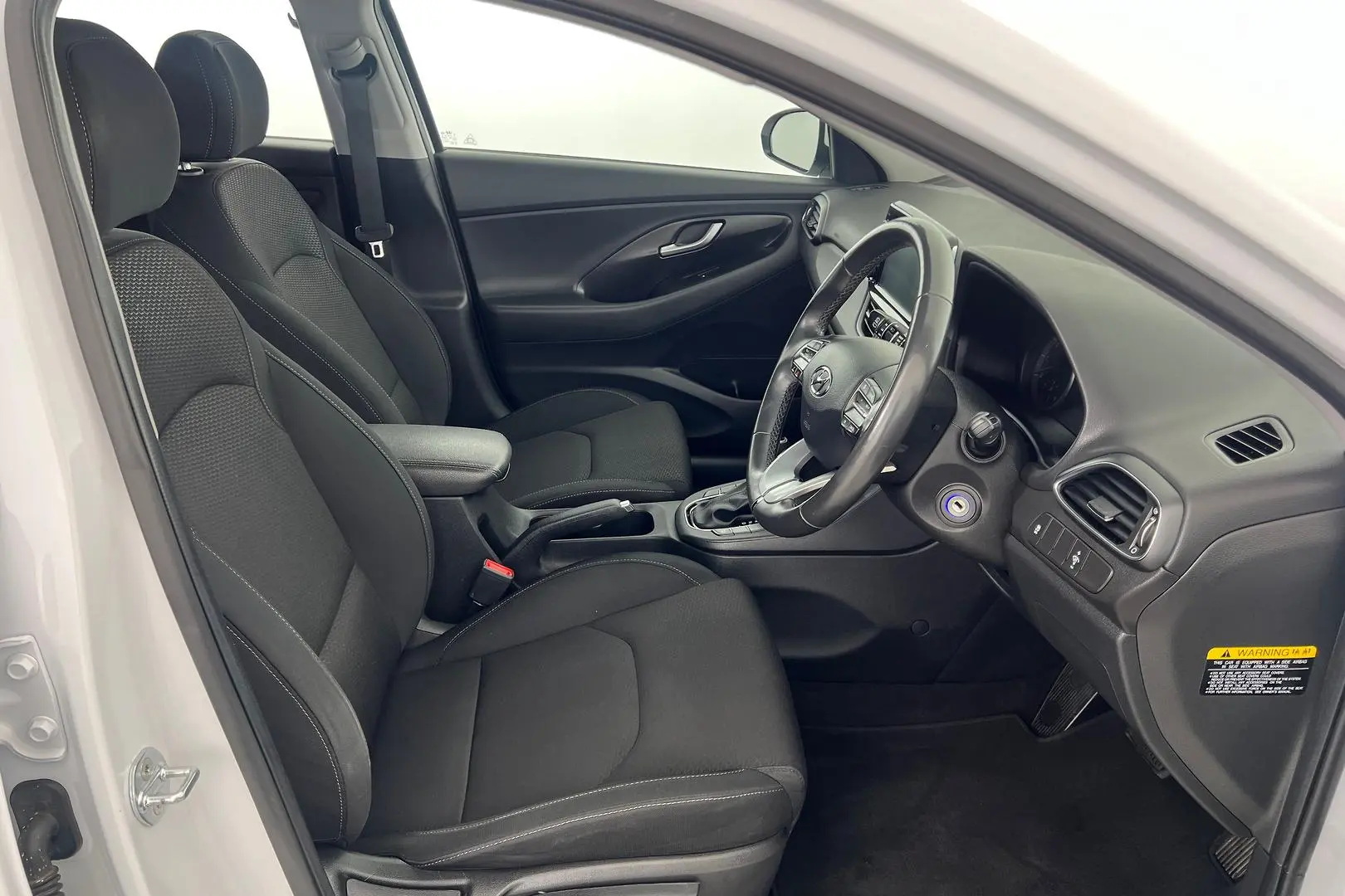2020 Hyundai i30 Gallery Image 11