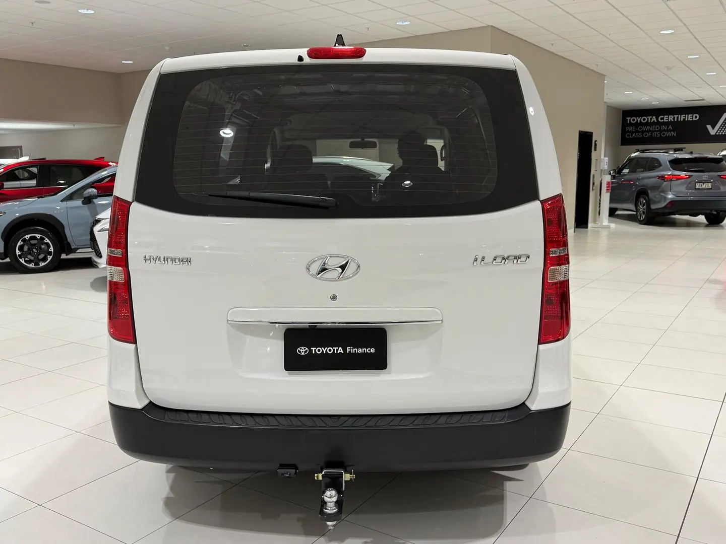 2021 Hyundai iLoad Gallery Image 9