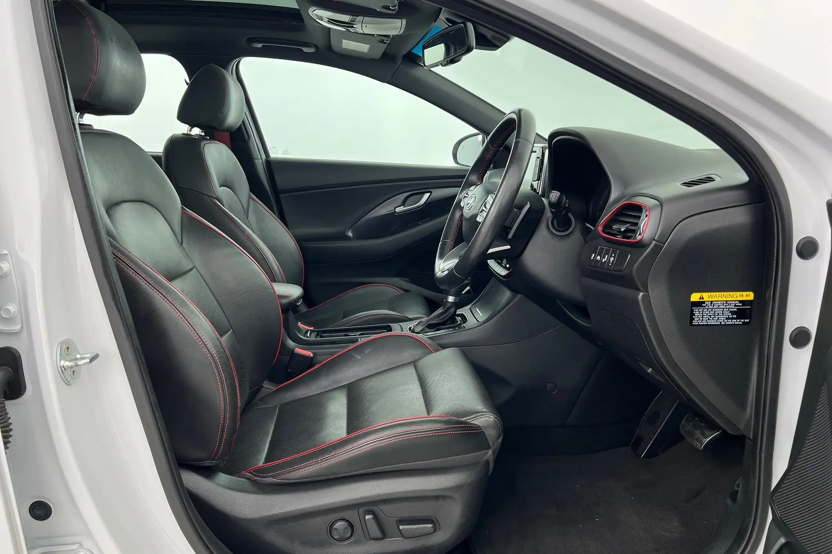 2018 Hyundai i30 Gallery Image 11