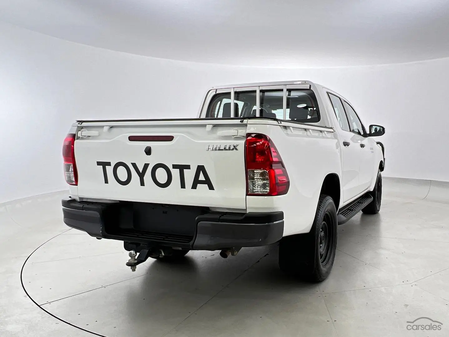 2021 Toyota Hilux Image 9