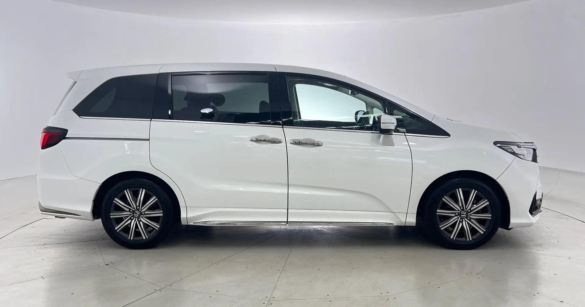 2021 Honda Odyssey Gallery Image 4