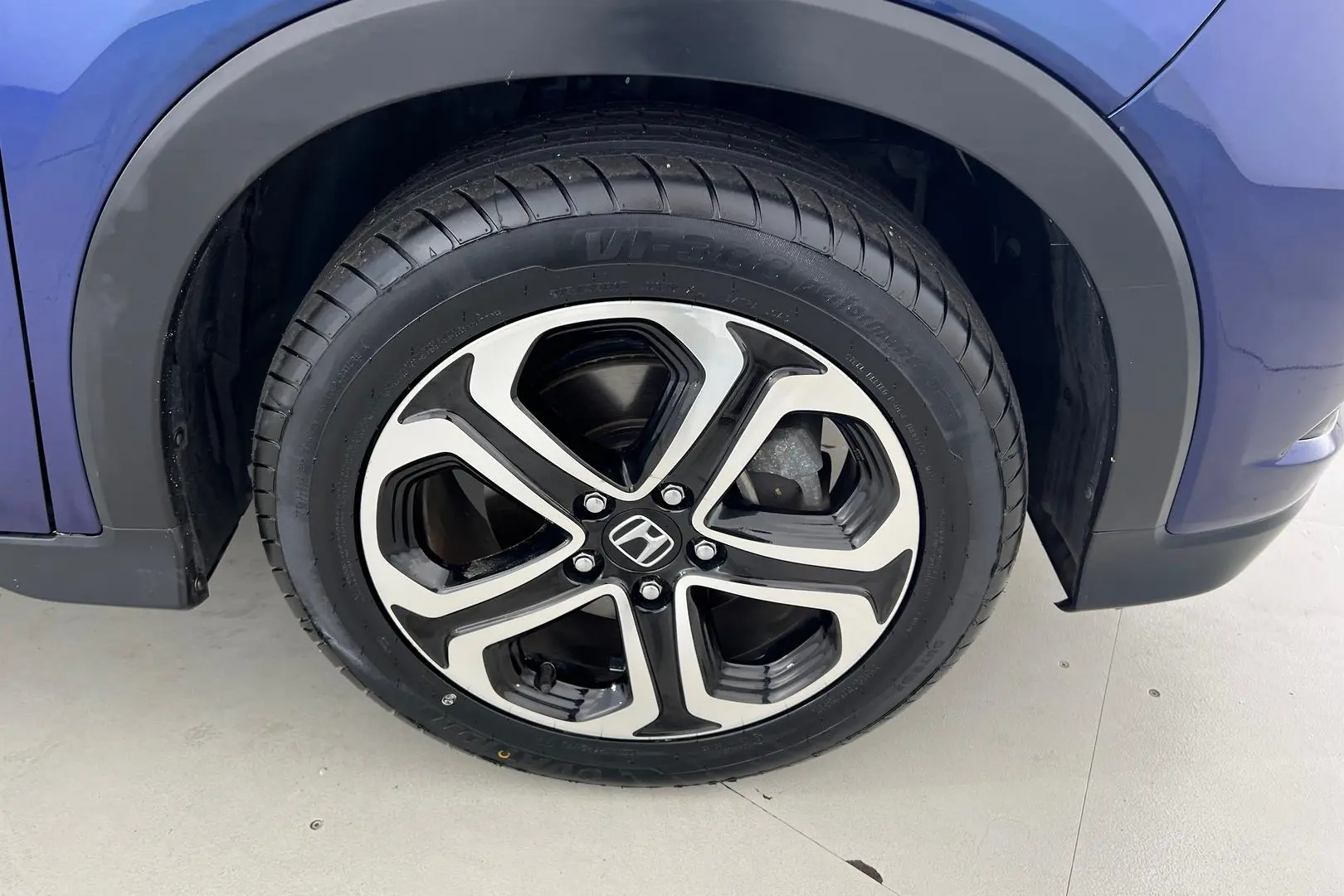 2018 Honda HR-V Gallery Image 23