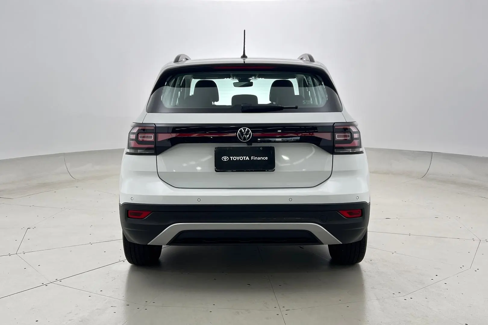 2021 Volkswagen T-Cross Gallery Image 6