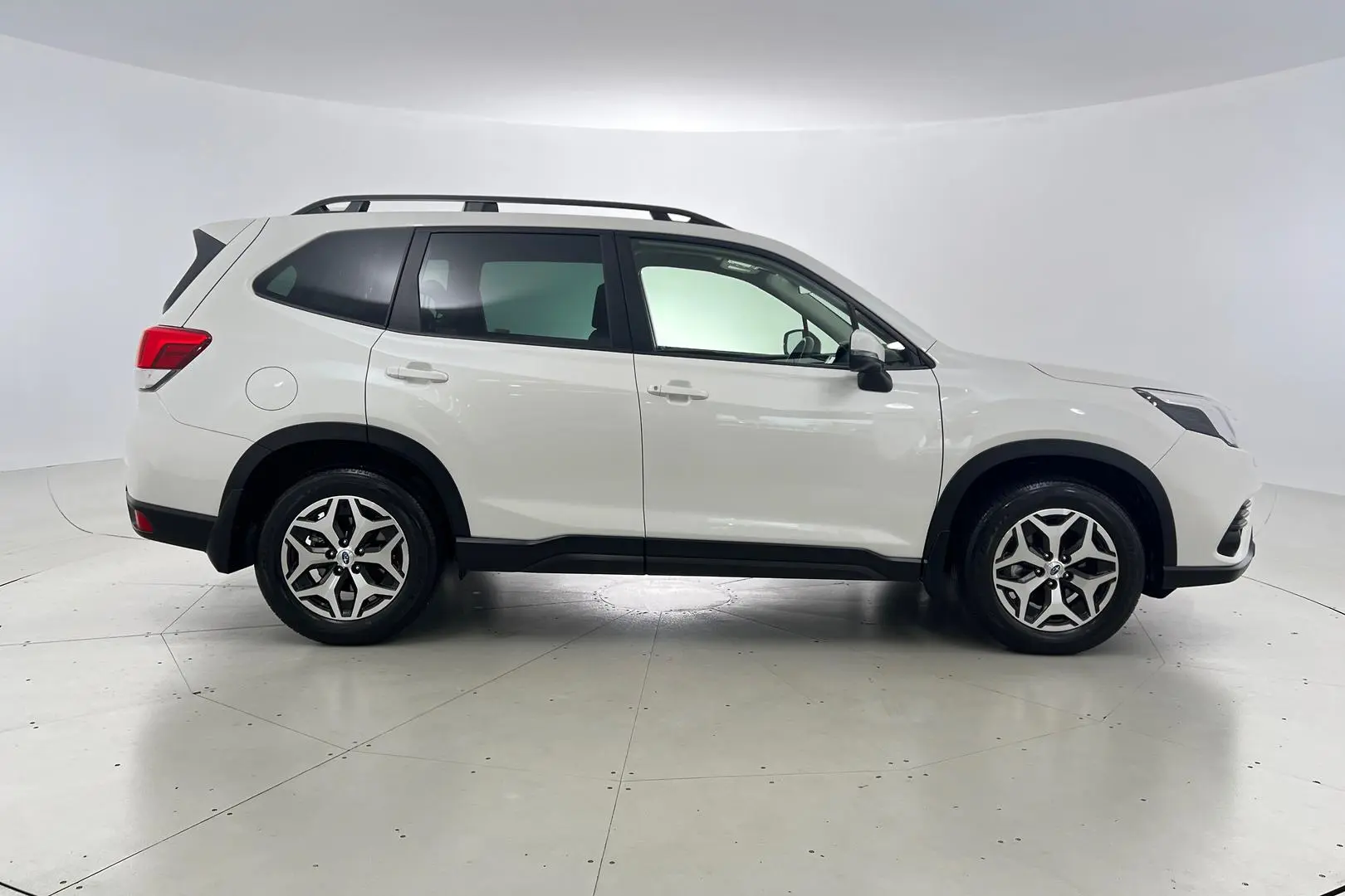 2022 Subaru Forester Gallery Image 5