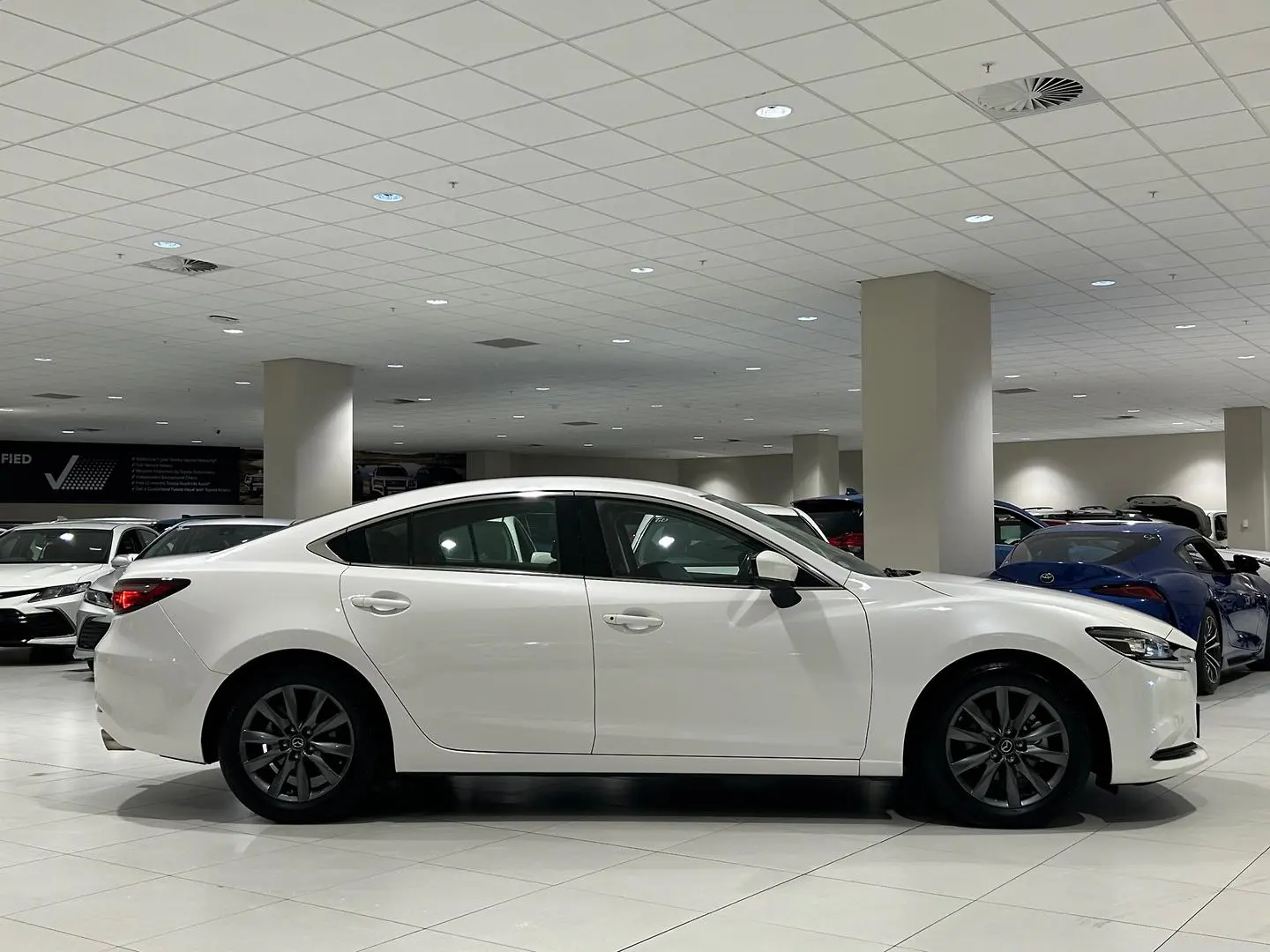 2022 Mazda 6 Gallery Image 2