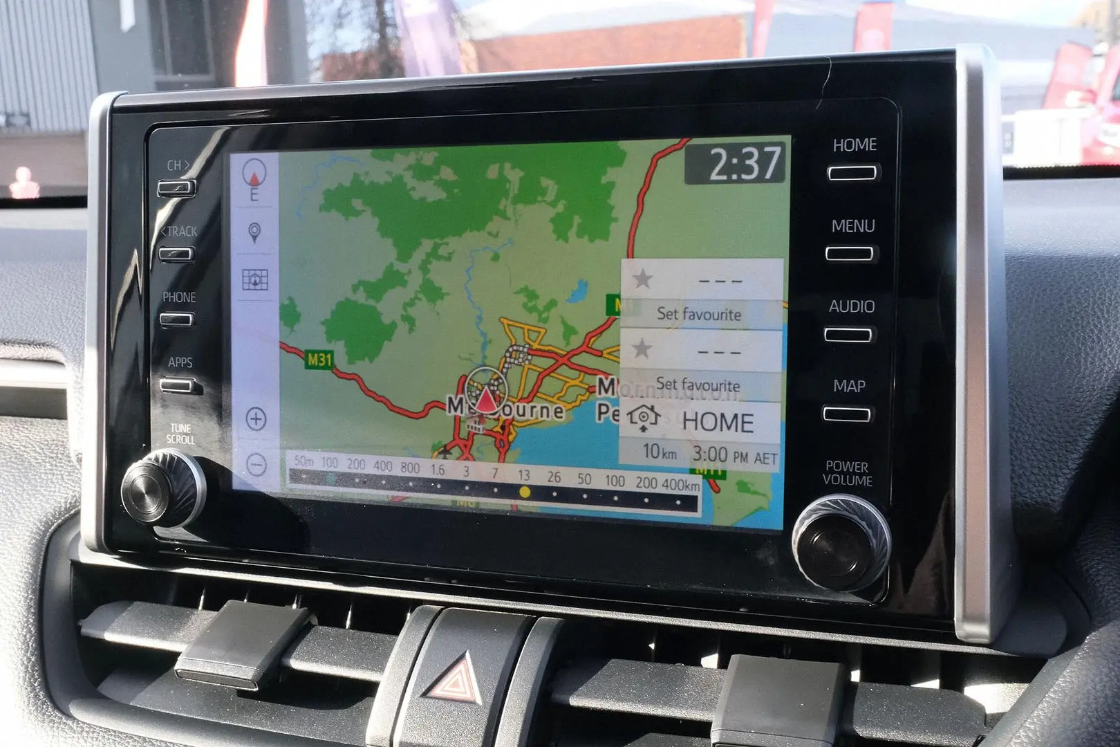 2020 Toyota RAV4 Gallery Image 8