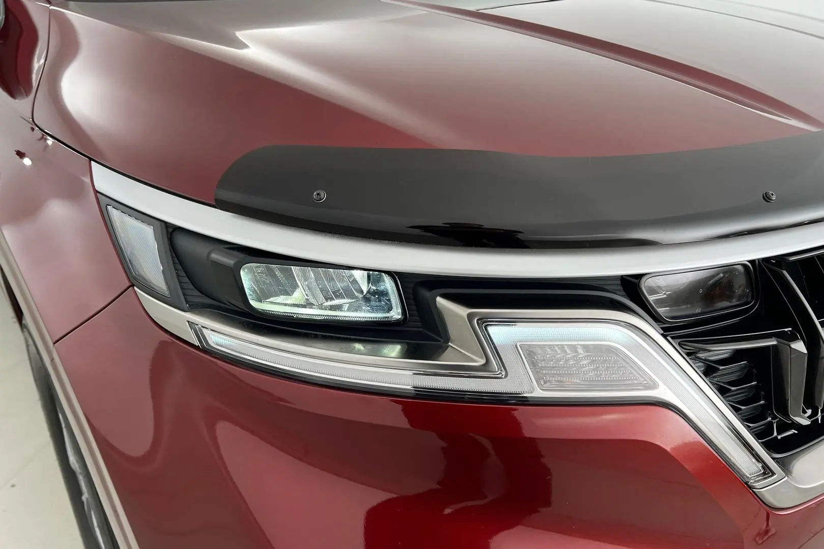 2023 Kia Carnival Gallery Image 2